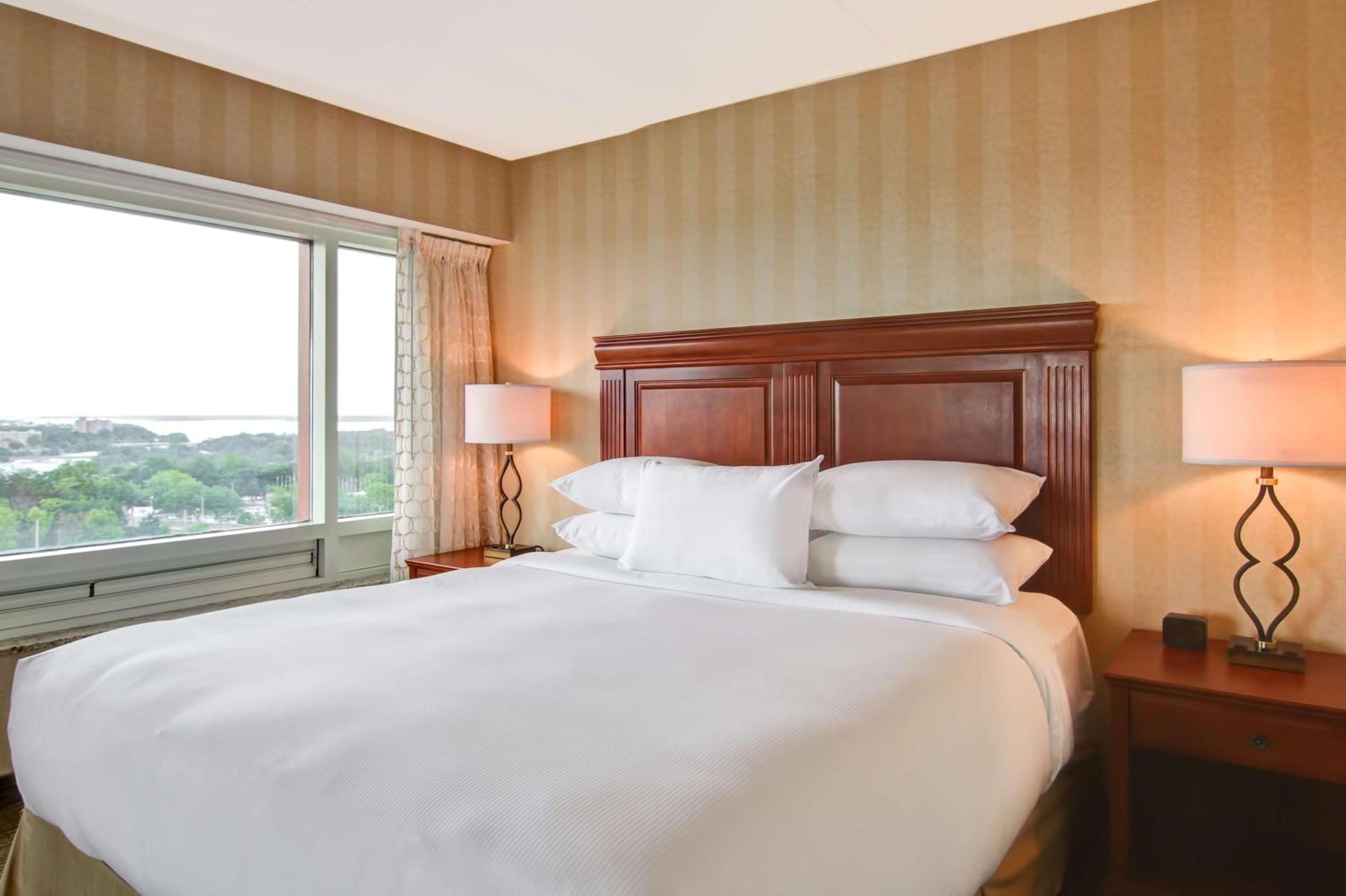 Doubletree Fallsview & By Hilton - Resort